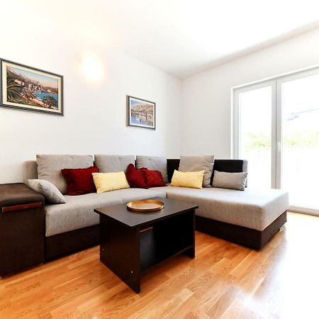 Apartman Hertz Имотски Экстерьер фото